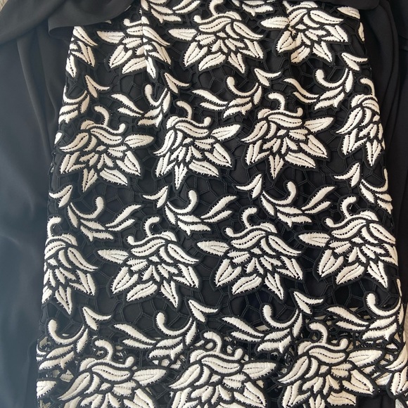 BCBG MaxAzria strapless dress - Picture 4 of 5